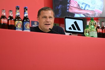 Sportvorstand Eberl bei der Diaz-Vorstellung. Sportvorstand Eberl bei der Diaz-Vorstellung.