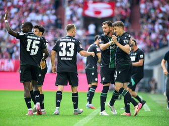 Hannover gewinnt auch in Düsseldorf Hannover gewinnt auch in Düsseldorf