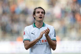 Der für vier Wochen suspendierte Florian Neuhaus erzielte im Test gegen den FC Brentford den Siegtreffer. Der für vier Wochen suspendierte Florian Neuhaus erzielte im Test gegen den FC Brentford den Siegtreffer.
