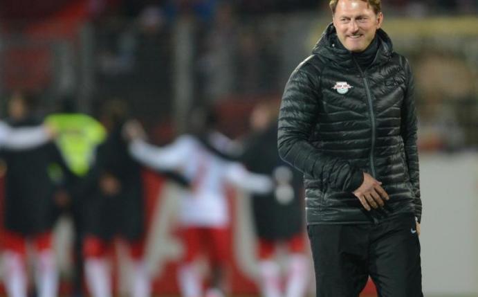 Trainer Ralph Hasenhüttl empfängt mit RB Leipzig die erfolgshungrigen Schalker. Foto: Patrick Seeger