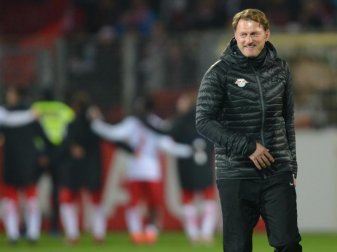 Trainer Ralph Hasenhüttl empfängt mit RB Leipzig die erfolgshungrigen Schalker. Foto: Patrick Seeger Trainer Ralph Hasenhüttl empfängt mit RB Leipzig die erfolgshungrigen Schalker. Foto: Patrick Seeger