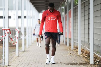 Leihe nach Mailand: Boniface verlässt Bayer 04. Foto: Christof Koepsel/Getty Images Leihe nach Mailand: Boniface verlässt Bayer 04. Foto: Christof Koepsel/Getty Images