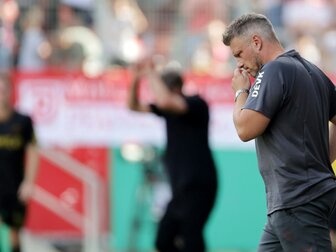 "Kader war zu groß": Kwasniok sortiert weiter aus "Kader war zu groß": Kwasniok sortiert weiter aus