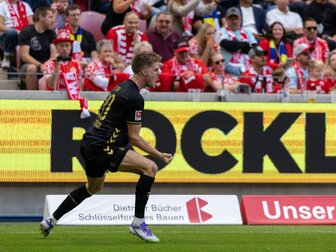 "Gibt einen Push": Köln feiert erfolgreiche Bundesliga-Rückkehr "Gibt einen Push": Köln feiert erfolgreiche Bundesliga-Rückkehr