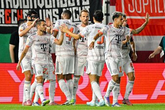 Der FC Bayern steht in der 2. Runde des DFB-Pokals. Der FC Bayern steht in der 2. Runde des DFB-Pokals.