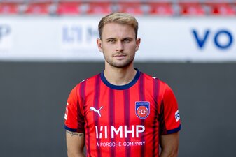Leonardo Scienza vom 1. FC Heidenheim steht wohl vor einem Wechsel in die Championship. Foto Thomas Niedermueller/Getty Images Leonardo Scienza vom 1. FC Heidenheim steht wohl vor einem Wechsel in die Championship. Foto Thomas Niedermueller/Getty Images