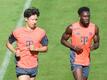 FC Bayern: Davies trainiert wieder mit Ball