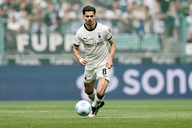 Wüste ruft: Weigl verlässt Fohlenelf. Foto: Christof Koepsel/Getty Images)