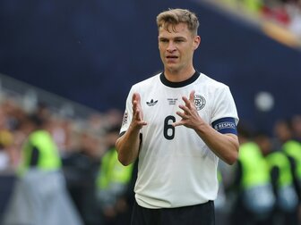Kimmich: Riesige Transfersummen "schwer zu greifen" Kimmich: Riesige Transfersummen "schwer zu greifen"