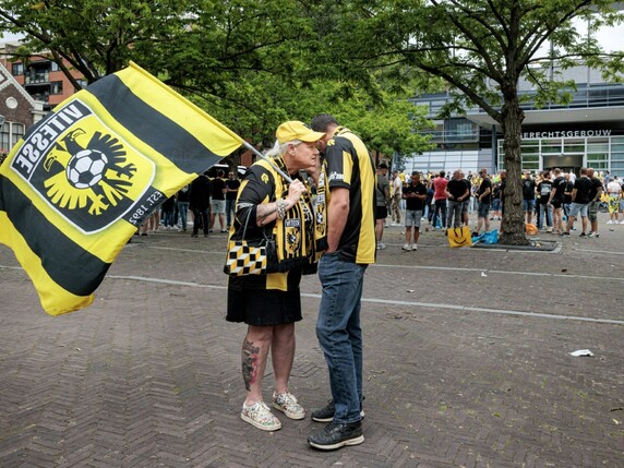 Lizenzentzug ausgesetzt: Vitesse siegt vor Gericht