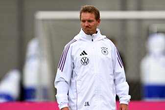 Julian Nagelsmann schaut selbst genau auf die Weltrangliste. Julian Nagelsmann schaut selbst genau auf die Weltrangliste.