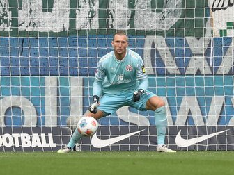 Rückenprobleme: Mainz bangt um Stammkeeper Zentner Rückenprobleme: Mainz bangt um Stammkeeper Zentner
