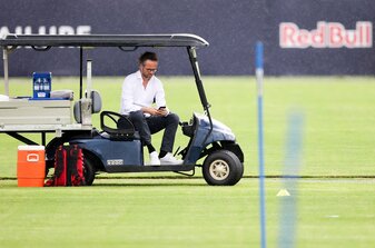 Ab dem 1. Oktober ist Florian Scholz fürs Kommerzielle im Fußballreich von Red Bull zuständig.  Ab dem 1. Oktober ist Florian Scholz fürs Kommerzielle im Fußballreich von Red Bull zuständig.