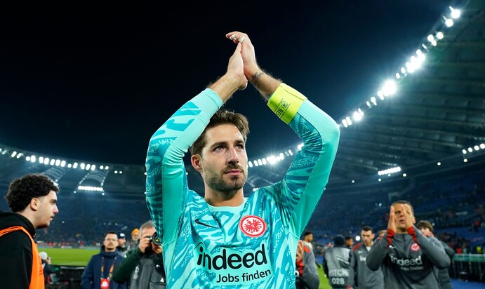Kevin Trapp wurde von Eintracht Frankfurt vor dem Champions-League-Spiel gegen Galatasaray Istanbul feierlich verabschiedet. 