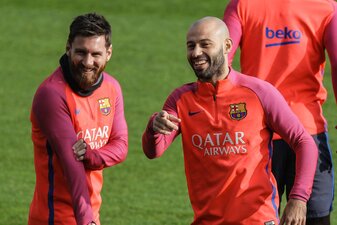 Messi (l.) und Mascherano kennen und schätzen sich seit vielen Jahren. (Archivbild) Messi (l.) und Mascherano kennen und schätzen sich seit vielen Jahren. (Archivbild)