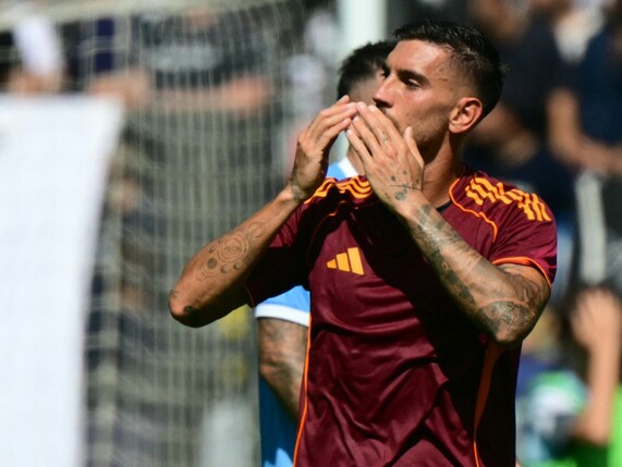 Minimalistische AS Rom gewinnt Stadtderby gegen Lazio