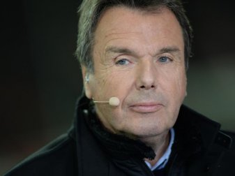 Heribert Bruchhagen war von 1992 bis 1995 schon einmal Manager beim HSV. Foto: Andreas Gebert
<br>dpa-infocom GmbH Heribert Bruchhagen war von 1992 bis 1995 schon einmal Manager beim HSV. Foto: Andreas Gebert
<br>dpa-infocom GmbH