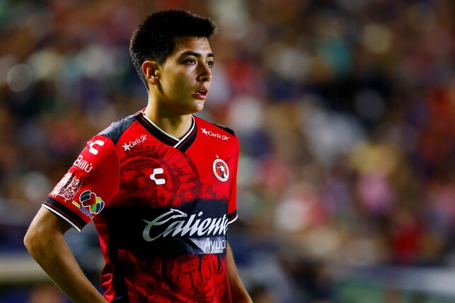 SAN LUIS POTOSI, MEXICO - SEPTEMBER 14: Gilberto Mora of Tijuana looks on during the 8th round match between Atletico San Luis and Tijuana as part of the Torneo Apertura 2025 Liga MX at Estadio Alfons