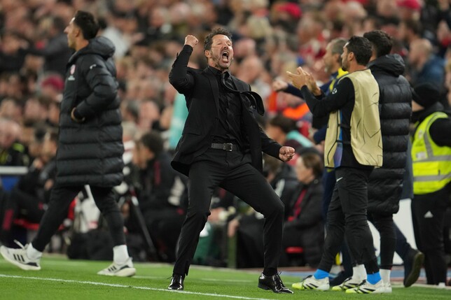 Atletico-Trainer Diego Simeone fehlt gegen Eintracht Frankfurt wegen einer Rot-Sperre.