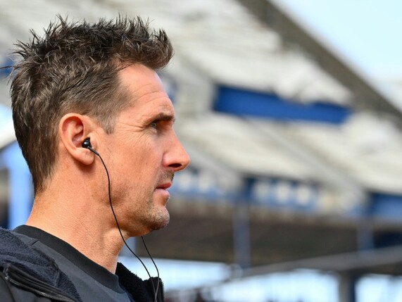 "Müssen punkten": Klose vor "Endspiel" in Düsseldorf?