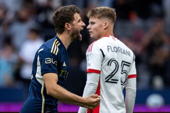 Thomas Müller (links) hatte beim 4:1 mit Vancouver viel zu Jubeln. Thomas Müller (links) hatte beim 4:1 mit Vancouver viel zu Jubeln.