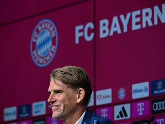 "Perfekter Trainer": Freund adelt Bayern-Coach Kompany "Perfekter Trainer": Freund adelt Bayern-Coach Kompany