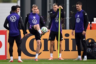 Nico Schlotterbeck ist ein Hoffnungsträger der DFB-Elf auf das WM-Ticket. Nico Schlotterbeck ist ein Hoffnungsträger der DFB-Elf auf das WM-Ticket.