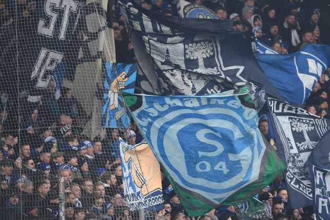 Vor Spiel in Dublin gab es einen Zwischenfall mit Schalke-Fans.