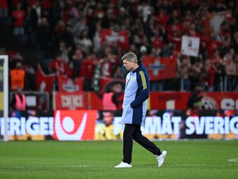 Nach Pleite gegen Kosovo: Schweden wirft Tomasson raus Nach Pleite gegen Kosovo: Schweden wirft Tomasson raus