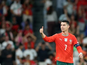 Forbes: Neu-Milliardär Ronaldo wieder höchstbezahlter Fußballer Forbes: Neu-Milliardär Ronaldo wieder höchstbezahlter Fußballer