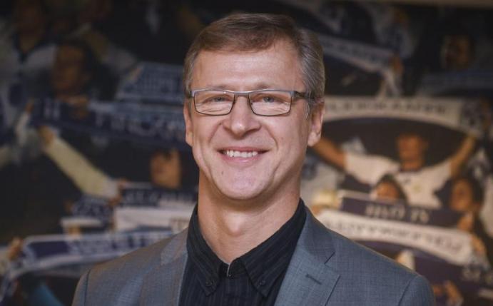 Markku Kanerva soll es als finnischer Nationaltainer besser machen als sein Vorgänger Hans Backe. foto: Kimmo Brandt
<br>dpa-infocom GmbH