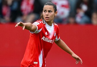 Schon wieder verletzt: Nationalspielerin Lena Oberdorf. (Archivbild) Schon wieder verletzt: Nationalspielerin Lena Oberdorf. (Archivbild)