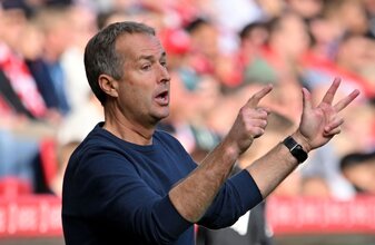 Bisher als Bayer-Trainer noch ungeschlagen: Kasper Hjulmand. Bisher als Bayer-Trainer noch ungeschlagen: Kasper Hjulmand.