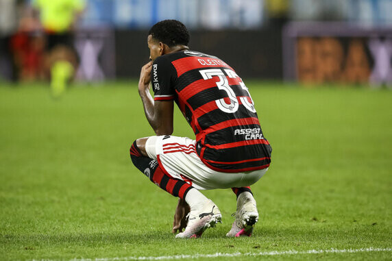 Der VfL Wolfsburg ist wohl an dem Brasilianer Cleiton dran. Foto Pedro H. Tesch/Getty Images