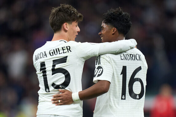 MADRID, SPAIN - JANUARY 16: Endrick Felipe Moreira of Real Madrid celebrates with Arda Guler after scoring their team's fifth goal during the Copa Del Rey match between Real Madrid and Celta de Vigo a