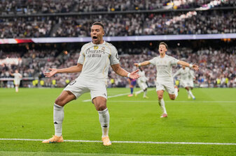 Kylian Mbappé brachte Real Madrid gegen Barcelona in Führung. Kylian Mbappé brachte Real Madrid gegen Barcelona in Führung.