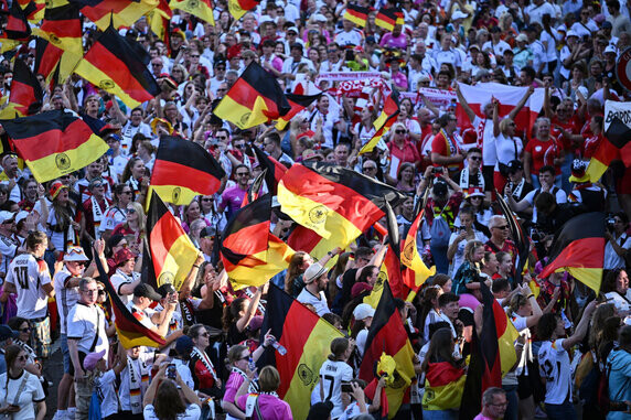 Die WM-Tickets sind laut FIFA in Deutschland begehrt. (Archivbild)