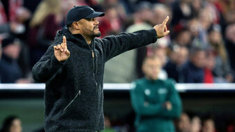 Bayern-Trainer Kompany schwärmt von El Mala Bayern-Trainer Kompany schwärmt von El Mala