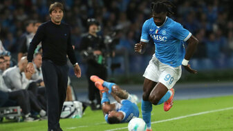 Serie A: Neapel festigt Tabellenführung Serie A: Neapel festigt Tabellenführung