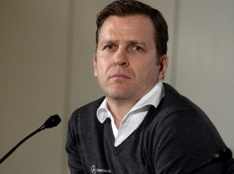 Bierhoff äußert sich kritisch gegenüber Bundesliga-Klubs (Quelle: PIXATHLON/SID-IMAGES) Bierhoff äußert sich kritisch gegenüber Bundesliga-Klubs (Quelle: PIXATHLON/SID-IMAGES)