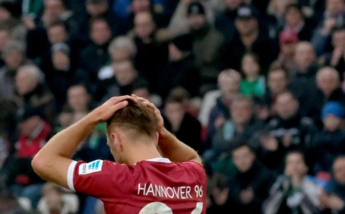 Hannover 96 hat den Sprung an die Tabellenspitze verpasst. Foto: Peter Steffen
<br>dpa-infocom GmbH