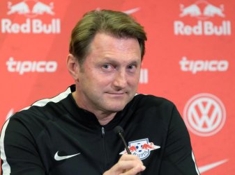 Ralph Hasenhüttl trifft mit RB Leipzig im Topspiel auf den FC Bayern. Foto: Sebastian Willnow
<br>dpa-infocom GmbH Ralph Hasenhüttl trifft mit RB Leipzig im Topspiel auf den FC Bayern. Foto: Sebastian Willnow
<br>dpa-infocom GmbH