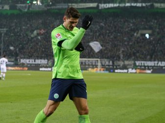 Mario Gomez erzielte den 2:1 Siegtreffer für die Wölfe (Quelle: FIRO/SID) Mario Gomez erzielte den 2:1 Siegtreffer für die Wölfe (Quelle: FIRO/SID)