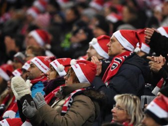 7500 Fans von RB Leipzig - mindestens - haben sich für das Spiel beim FC Bayern München angesagt. Foto: Hendrik Schmidt
<br>dpa-infocom GmbH 7500 Fans von RB Leipzig - mindestens - haben sich für das Spiel beim FC Bayern München angesagt. Foto: Hendrik Schmidt
<br>dpa-infocom GmbH