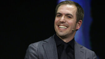 Foto: Lahm beklagt fehlende personelle Konstanz im DFB-Team