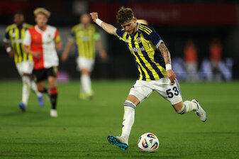 ROTTERDAM, NETHERLANDS - AUGUST 06: Sebastian Szymanski in action during the UEFA Champions League Third Qualifying Round First Leg match between Feyenoord and Fenerbahce at Feyenoord Stadium on Augus ROTTERDAM, NETHERLANDS - AUGUST 06: Sebastian Szymanski in action during the UEFA Champions League Third Qualifying Round First Leg match between Feyenoord and Fenerbahce at Feyenoord Stadium on Augus