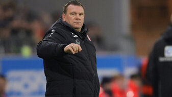 3. Liga: Koschinat verlängert in Essen 3. Liga: Koschinat verlängert in Essen