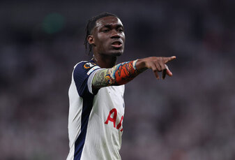 LONDON, ENGLAND - MAY 01: Yves Bissouma of Tottenham Hotspur reacts during the UEFA Europa League 2024/25 Quarter Final Second Leg match between Tottenham Hotspur and FK Bodo/Glimt at Tottenham Hotspu LONDON, ENGLAND - MAY 01: Yves Bissouma of Tottenham Hotspur reacts during the UEFA Europa League 2024/25 Quarter Final Second Leg match between Tottenham Hotspur and FK Bodo/Glimt at Tottenham Hotspu