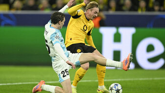 Brandt trifft doppelt: Aber BVB vergibt Jubiläumssieg Brandt trifft doppelt: Aber BVB vergibt Jubiläumssieg