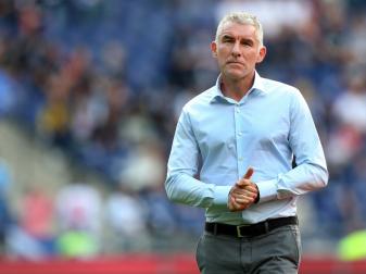 Mirko Slomka wird neuer Cheftrainer beim Karlsruher SC (Quelle: SID) Mirko Slomka wird neuer Cheftrainer beim Karlsruher SC (Quelle: SID)